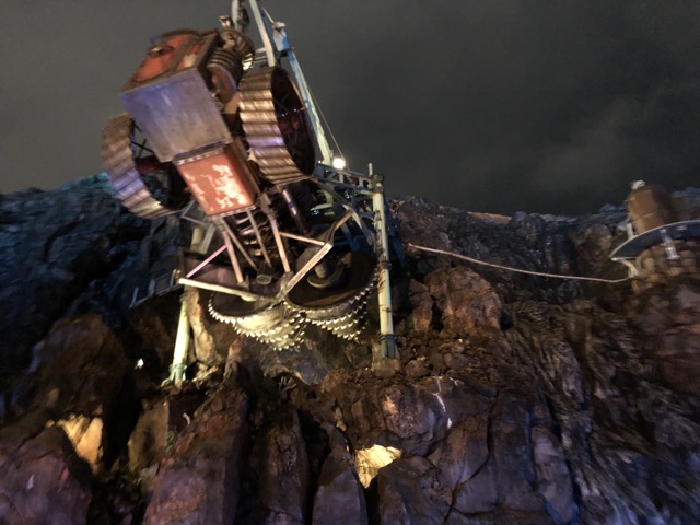 Outside Journey into the Center of the Earth, a drilling machine in the wrong place