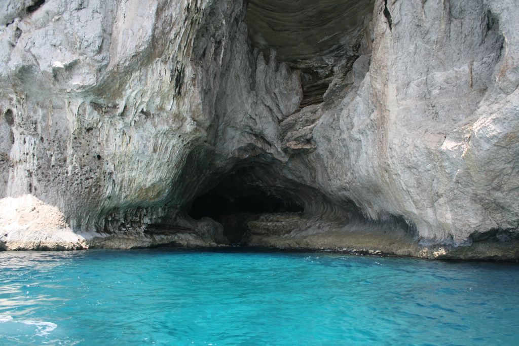 Second White Grotto