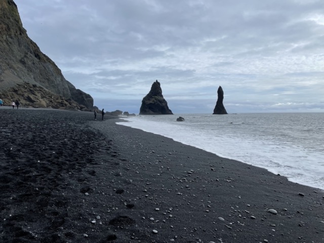 Reynisdrangar, basalt sea stacks at the Reynisfjara Beach