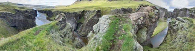 Fjaðrárgljúfur Canyon Pano