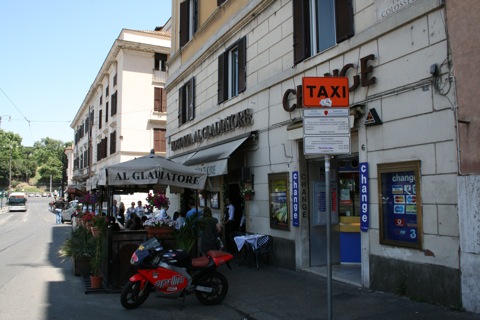 Restaurants right outside the Colosseum