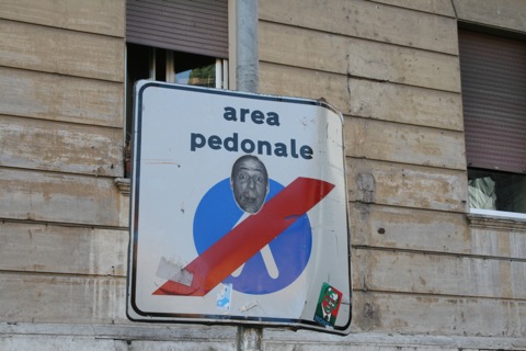 Area Pedonale sign with addition